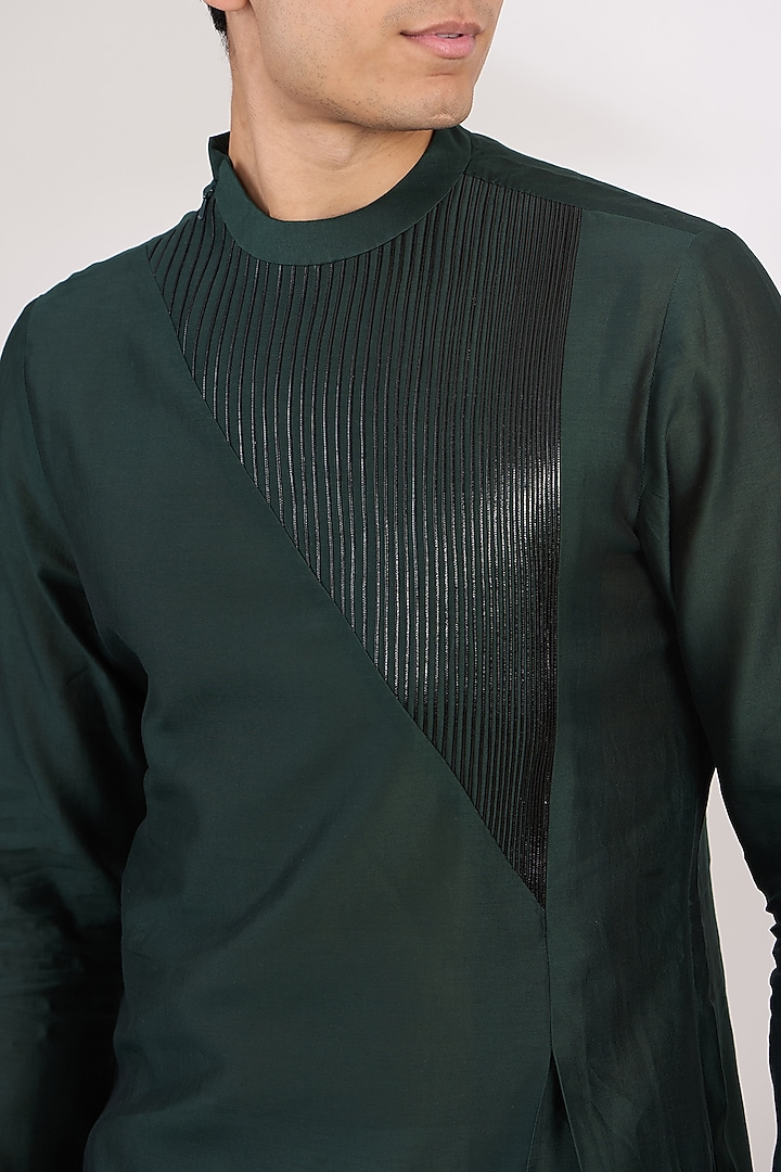 Green Silk Chanderi Metallic Kurta by Amit Aggarwal Men at Pernia's Pop Up Shop