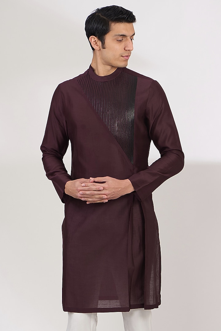 Plum Silk Chanderi Metallic Kurta by Amit Aggarwal Men at Pernia's Pop Up Shop