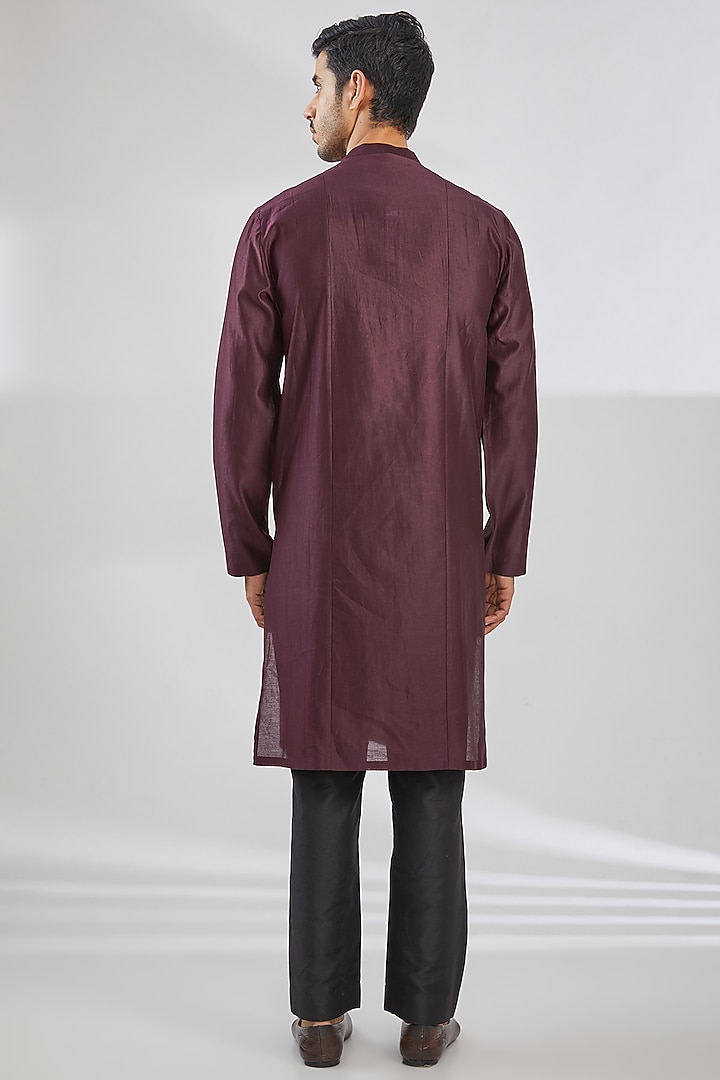 Plum Silk Chanderi Kurta by Amit Aggarwal Men at Pernia's Pop Up Shop