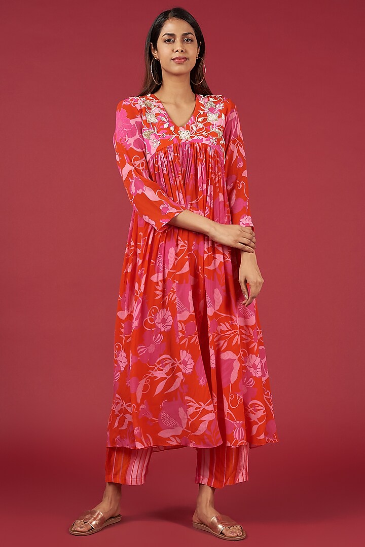 Red Silk Printed & Embroidered Tunic Set by Archana Shah at Pernia's Pop Up Shop