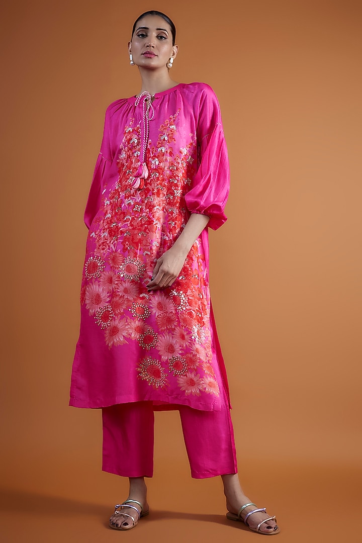 Pink Bemberg Silk Digital Printed & Hand Embroidered Tunic Set by Archana Shah at Pernia's Pop Up Shop