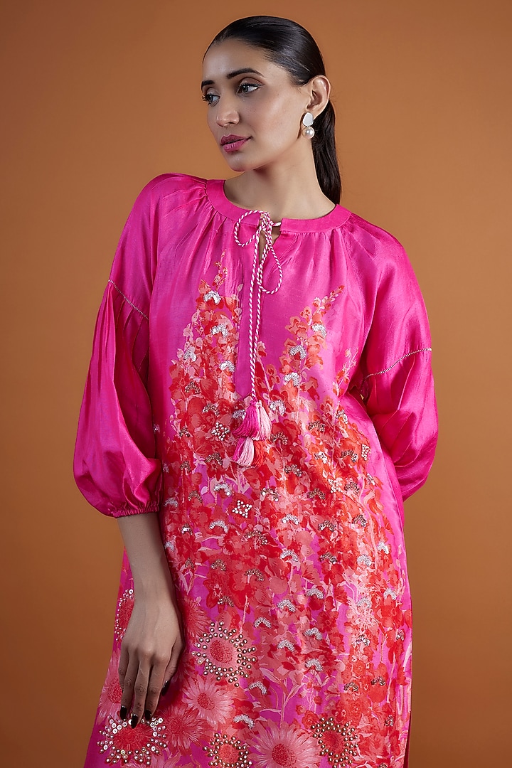 Pink Bemberg Silk Digital Printed & Hand Embroidered Tunic Set by Archana Shah at Pernia's Pop Up Shop
