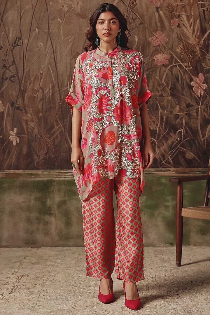 Grey Silk Printed & Embellished Co-Ord Set by Archana Shah at Pernia's Pop Up Shop