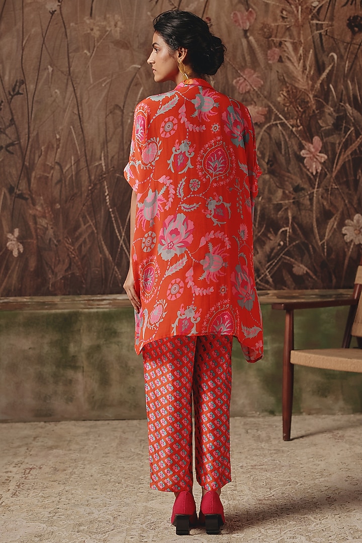 Coral Rose Silk Printed & Embellished Co-Ord Set by Archana Shah at Pernia's Pop Up Shop
