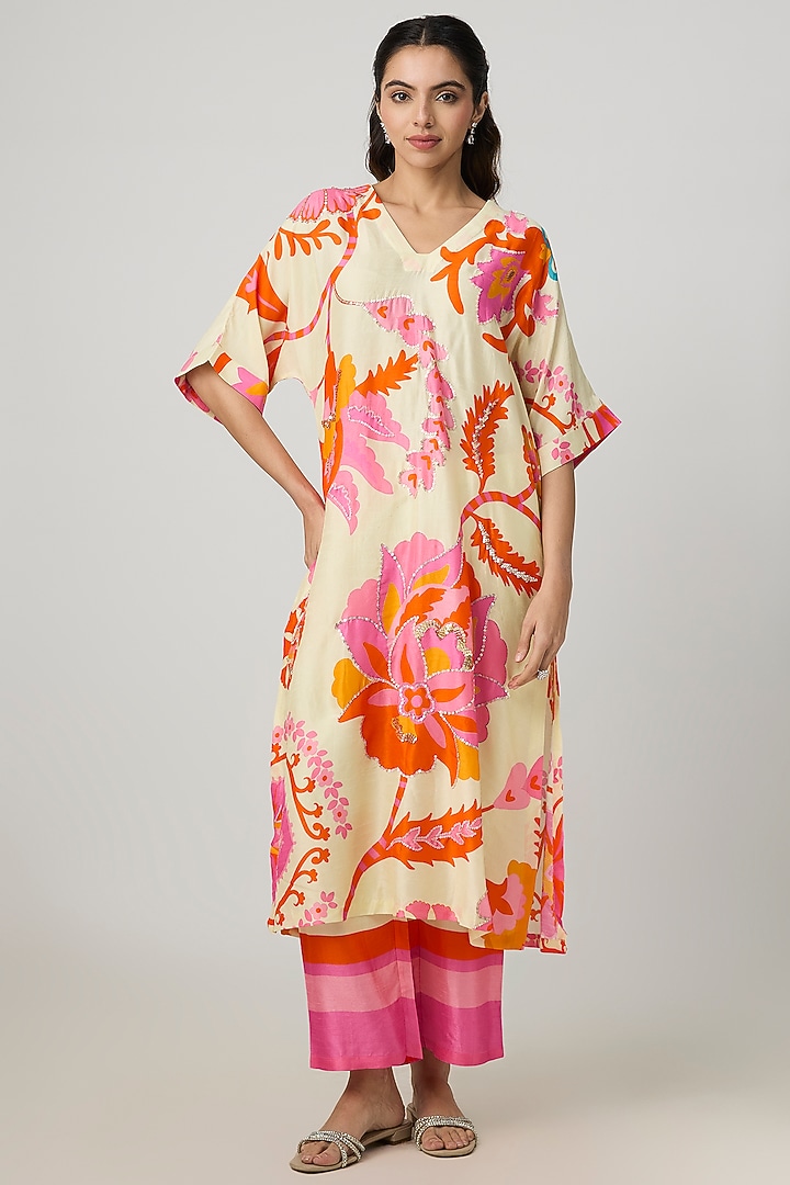 Cream Silk Printed Kurta Set by Archana Shah at Pernia's Pop Up Shop