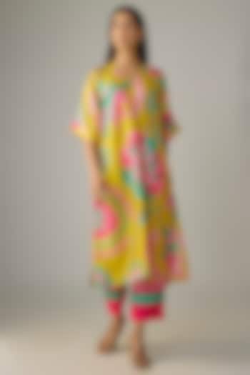 Yellow Silk Kurta Set by Archana Shah at Pernia's Pop Up Shop