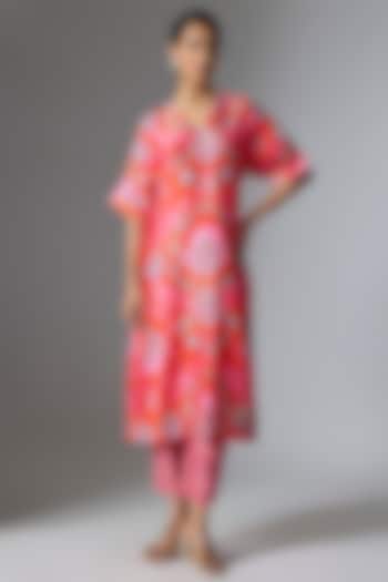 Orange Silk Floral Printed Kurta Set by Archana Shah at Pernia's Pop Up Shop