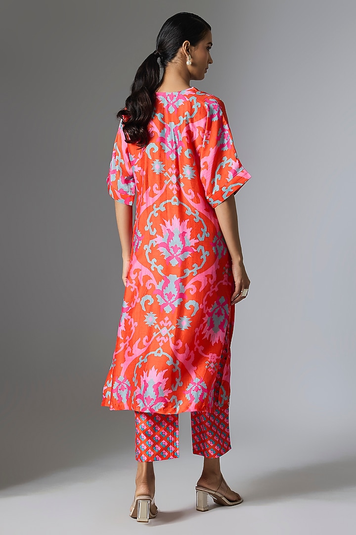 Orange Silk Floral Printed Kurta Set by Archana Shah at Pernia's Pop Up Shop