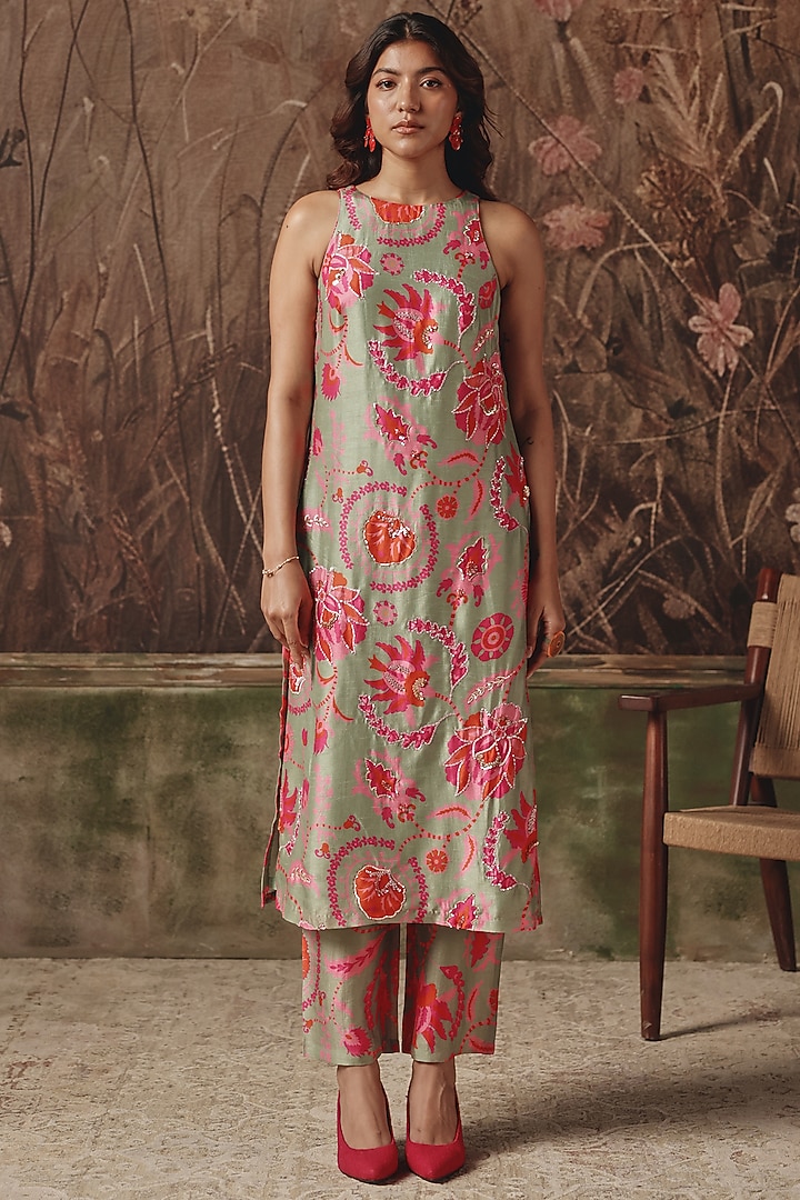 Sage Green Silk Blend Printed Kurta Set by Archana Shah at Pernia's Pop Up Shop