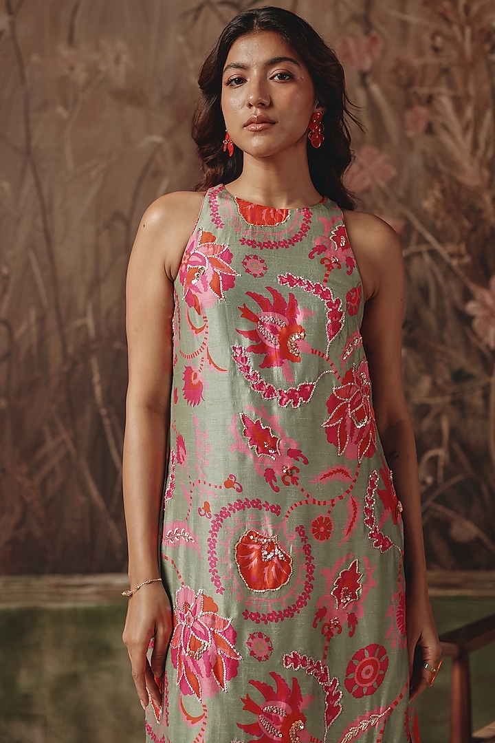 Sage Green Silk Blend Printed Kurta Set by Archana Shah at Pernia's Pop Up Shop