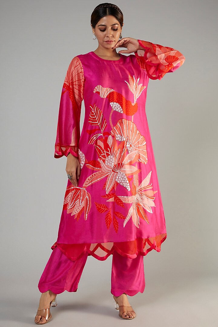 Fuchsia Bemberg Silk Printed Kurta Set by Archana Shah