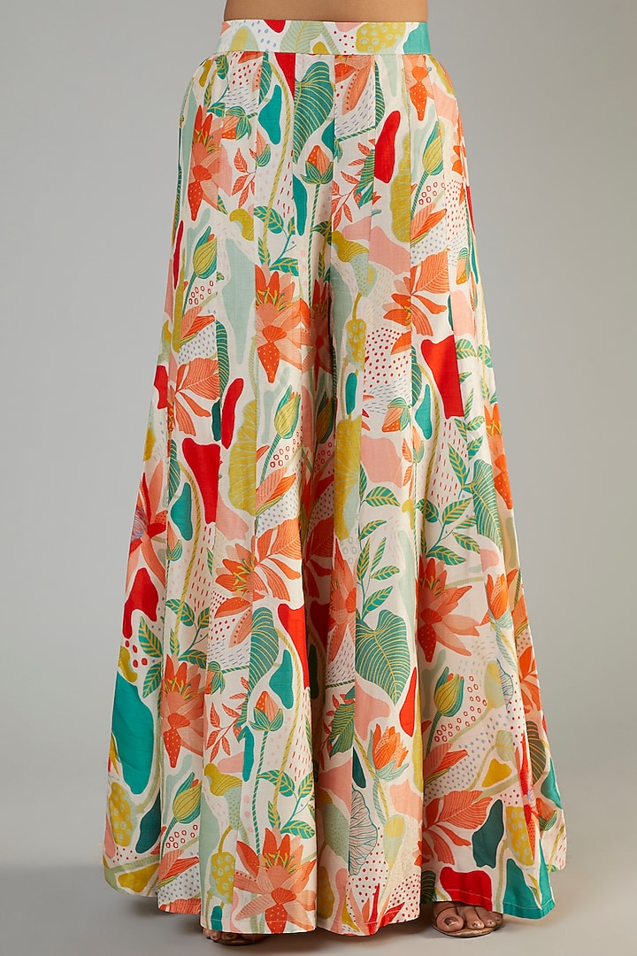 Ivory Silk & Bemberg Crepe Floral Printed Kurta Set by Archana Shah at Pernia's Pop Up Shop