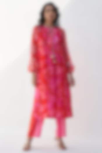 Red Silk & Organza Kurta Set by Archana Shah at Pernia's Pop Up Shop