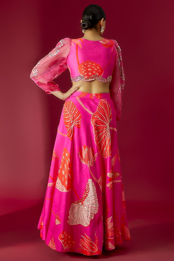 Fuschia Bemberg Silk Floral Printed Wedding Lehenga Set by Archana Shah at Pernia's Pop Up Shop