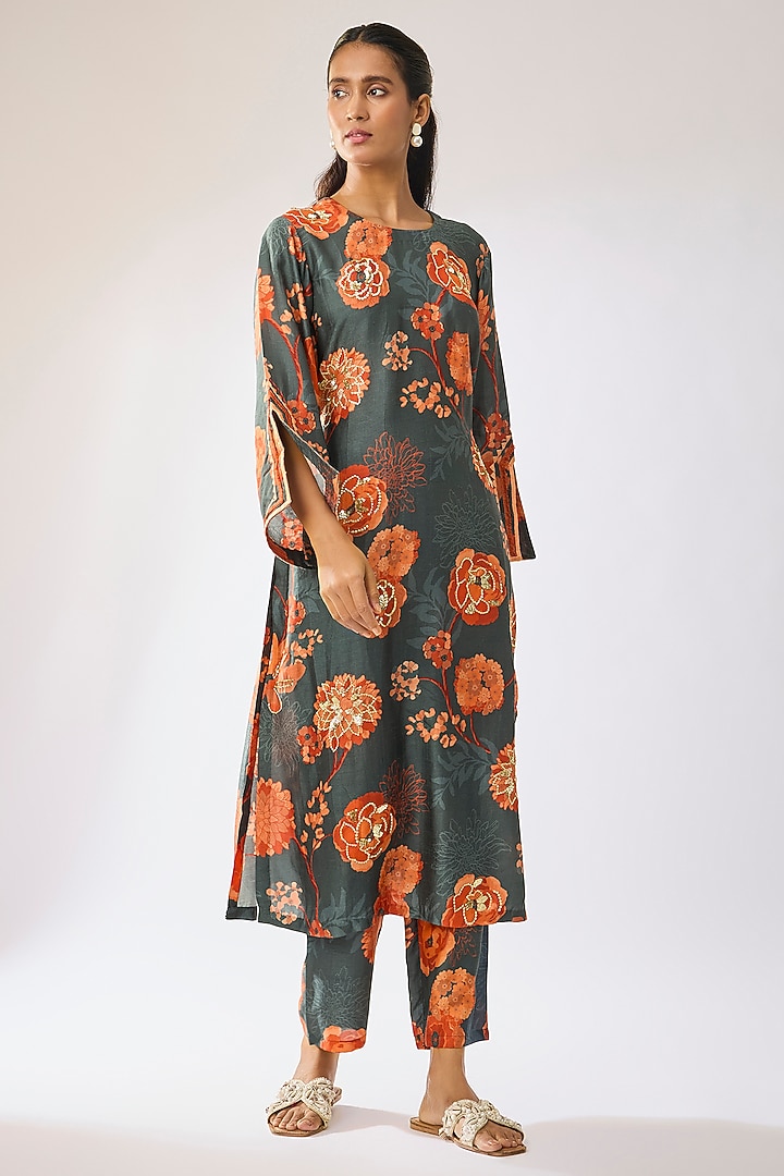 Navy Blue Bemberg Silk Jaal Printed Kurta Set by Archana Shah at Pernia's Pop Up Shop