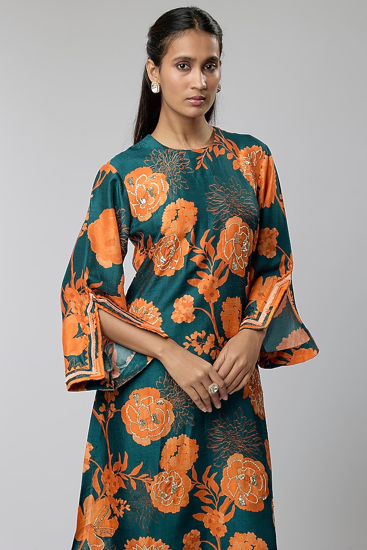 Navy & Orange Bemberg Silk Moroccan Jaal Printed Kurta Set by Archana Shah at Pernia's Pop Up Shop