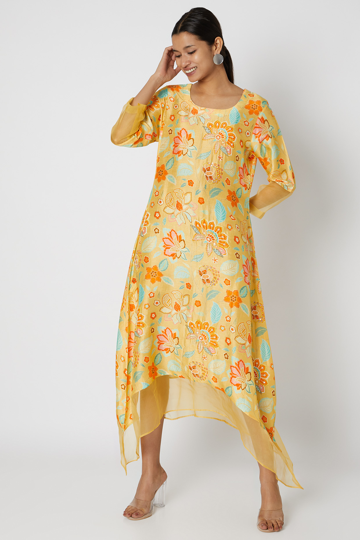 Yellow Embellished Tunic With Floral Print by Archana Shah at Pernia's Pop Up Shop