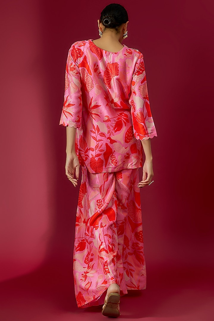 Pink Bemberg Crepe & Silk Floral Printed Wedding Sharara Set by Archana Shah at Pernia's Pop Up Shop