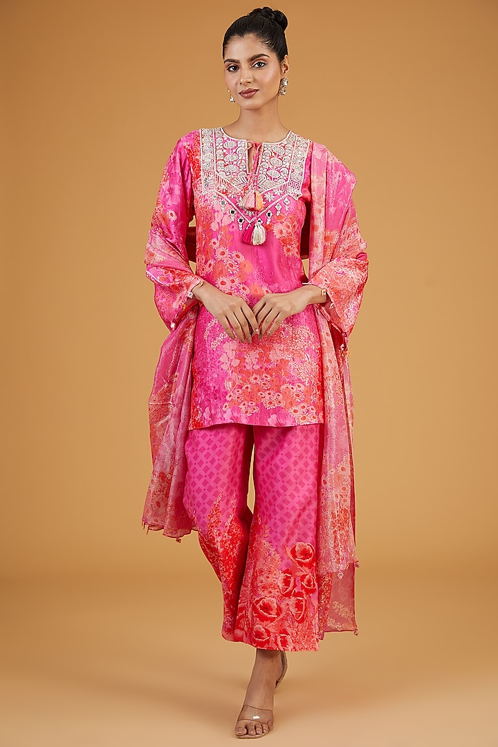 Pink Bemberg Silk Printed Wedding Sharara Set by Archana Shah at Pernia's Pop Up Shop