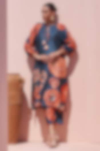 Navy Blue Bemberg Crepe Digital Printed Kurta Set by Archana Shah at Pernia's Pop Up Shop