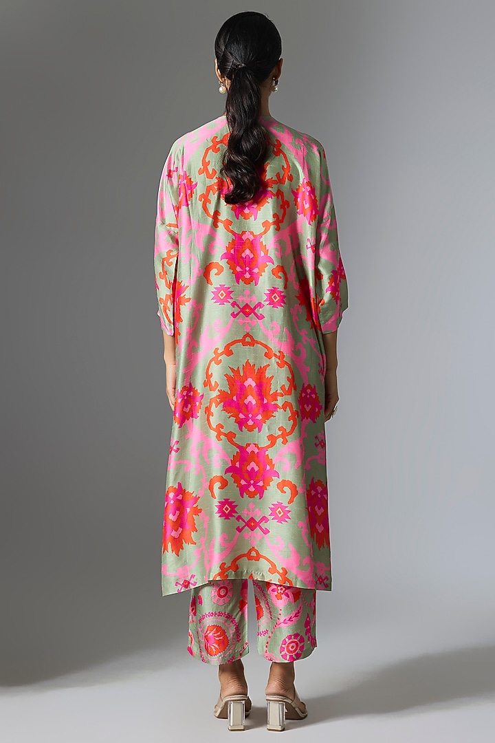 Grey Silk Floral Printed Kurta Set by Archana Shah at Pernia's Pop Up Shop