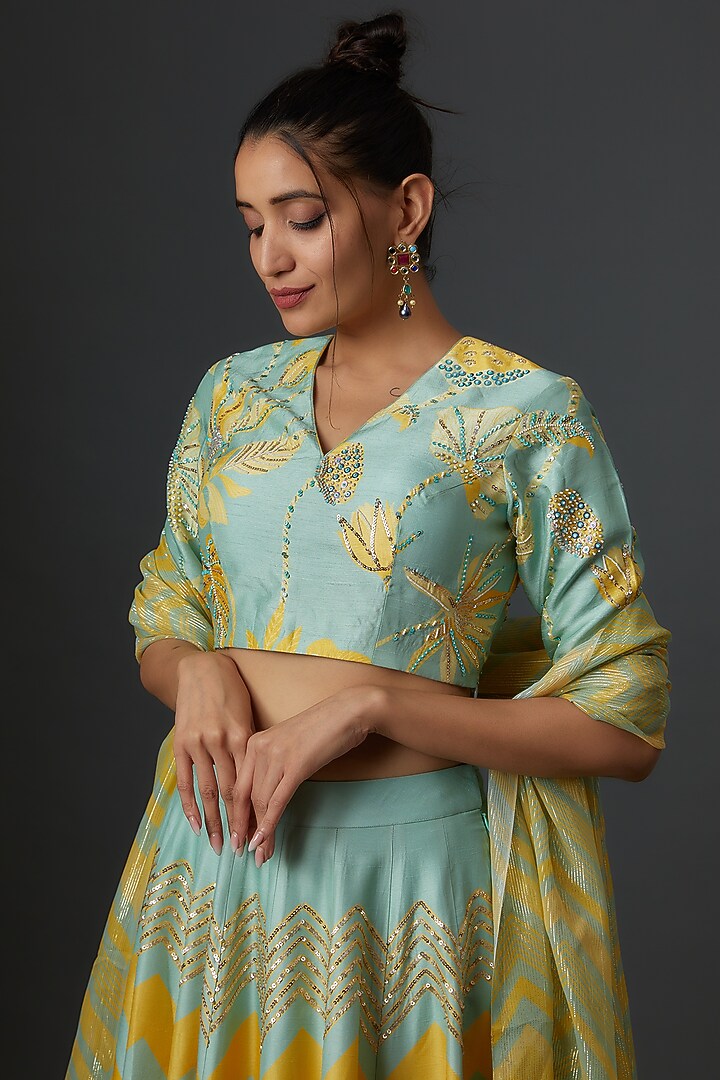 Yellow Blended Silk Floral Printed Wedding Lehenga Set by Archana Shah at Pernia's Pop Up Shop