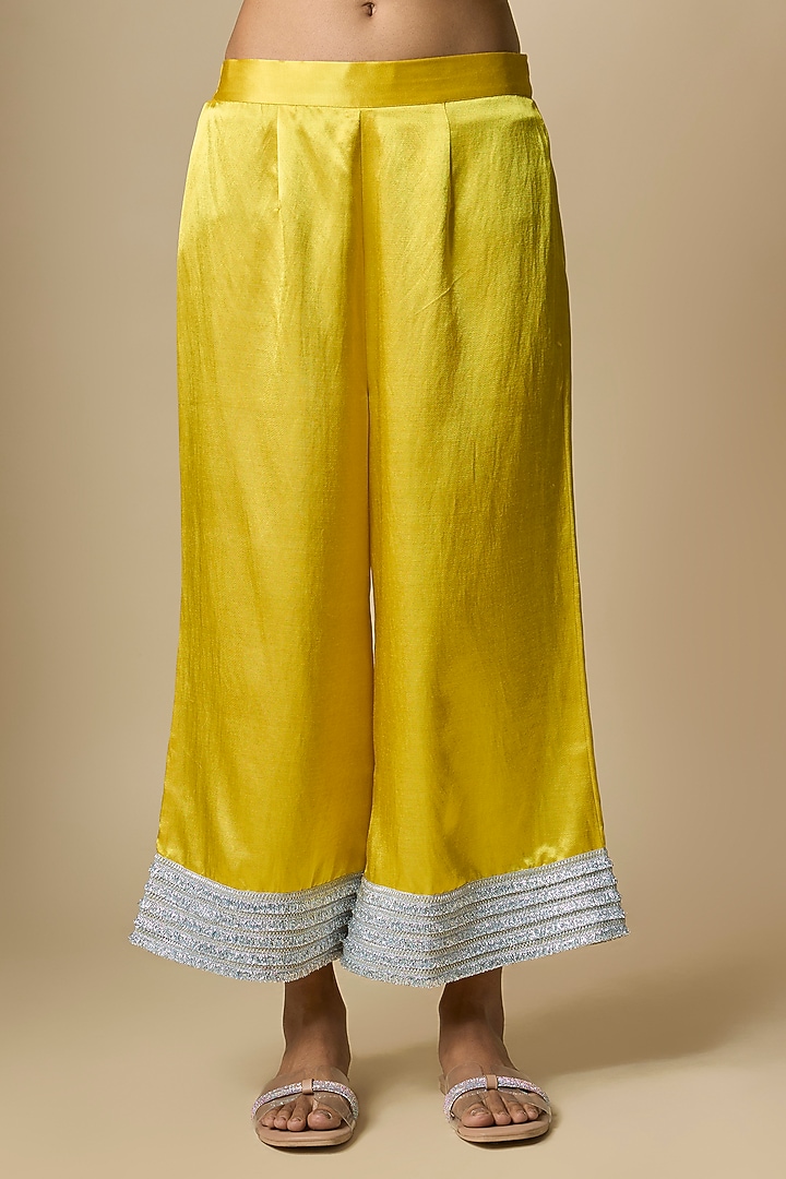 Yellow Silk Kurta Set by Archana Shah at Pernia's Pop Up Shop