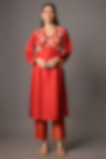 Red Silk Kurta Set by Archana Shah at Pernia's Pop Up Shop