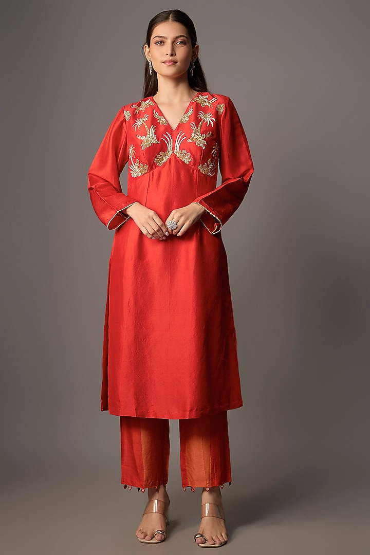 Red Silk Kurta Set by Archana Shah at Pernia's Pop Up Shop
