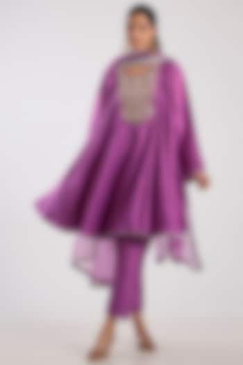 Lavender Silk Kurta Set by Archana Shah at Pernia's Pop Up Shop