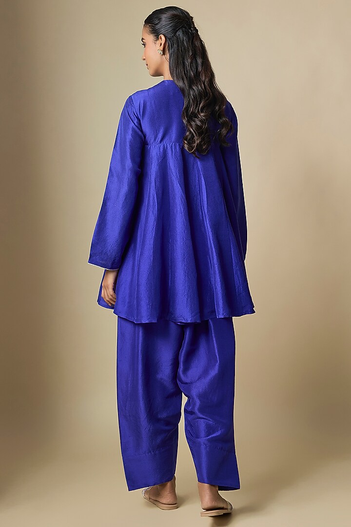 Blue Silk Kurta Set by Archana Shah at Pernia's Pop Up Shop