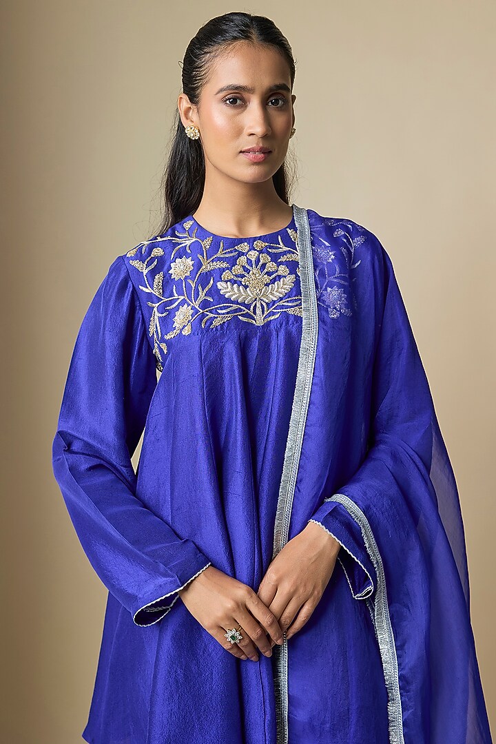 Blue Silk Kurta Set by Archana Shah at Pernia's Pop Up Shop