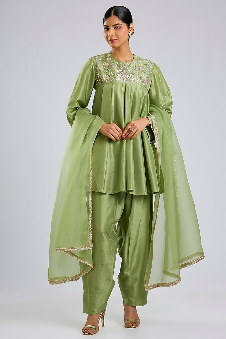 Green Silk Kurta Set by Archana Shah at Pernia's Pop Up Shop