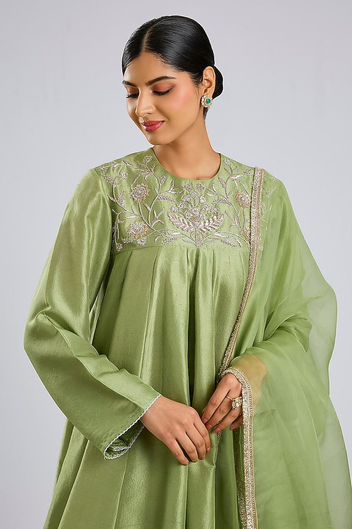 Green Silk Kurta Set by Archana Shah at Pernia's Pop Up Shop