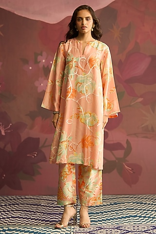 Peach Silk Kurta Set by Archana Shah