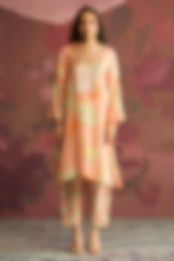 Peach Silk Sequins Work Kurta Set by Archana Shah at Pernia's Pop Up Shop