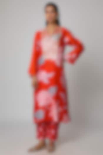 Red Silk Kurta Set by Archana Shah at Pernia's Pop Up Shop