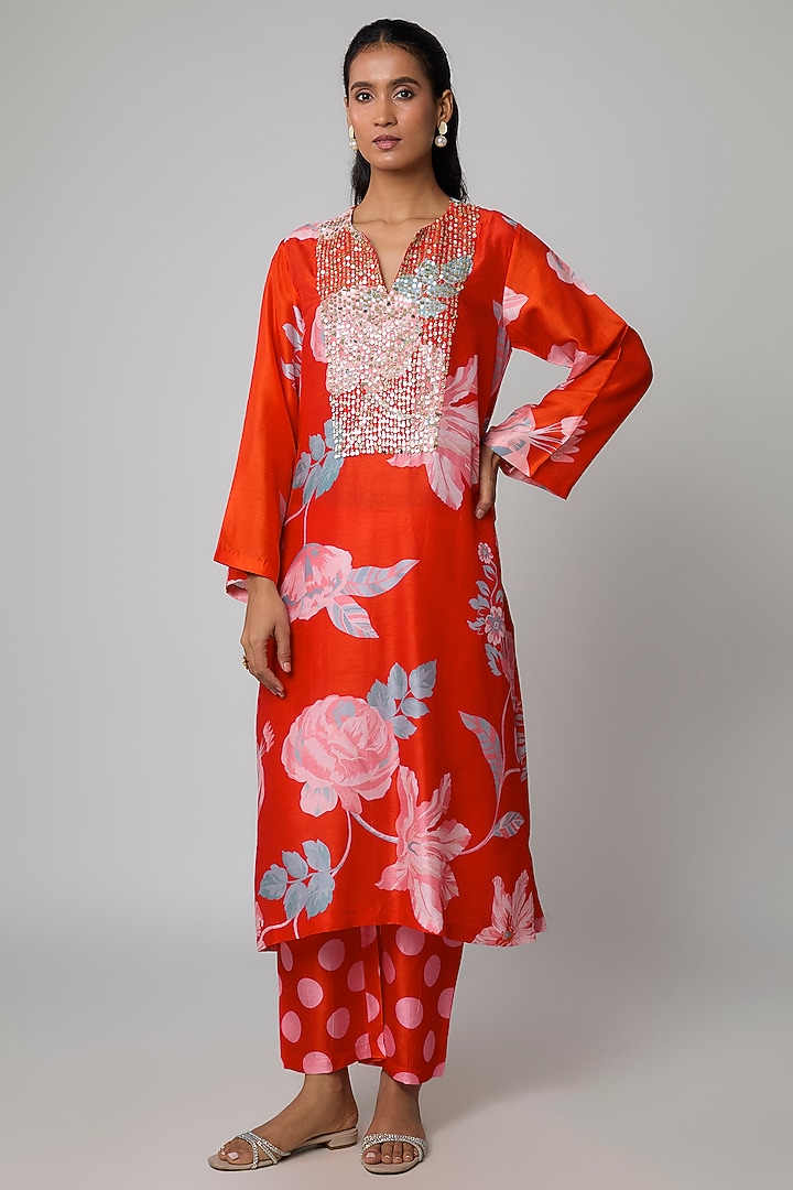 Red Silk Kurta Set by Archana Shah at Pernia's Pop Up Shop