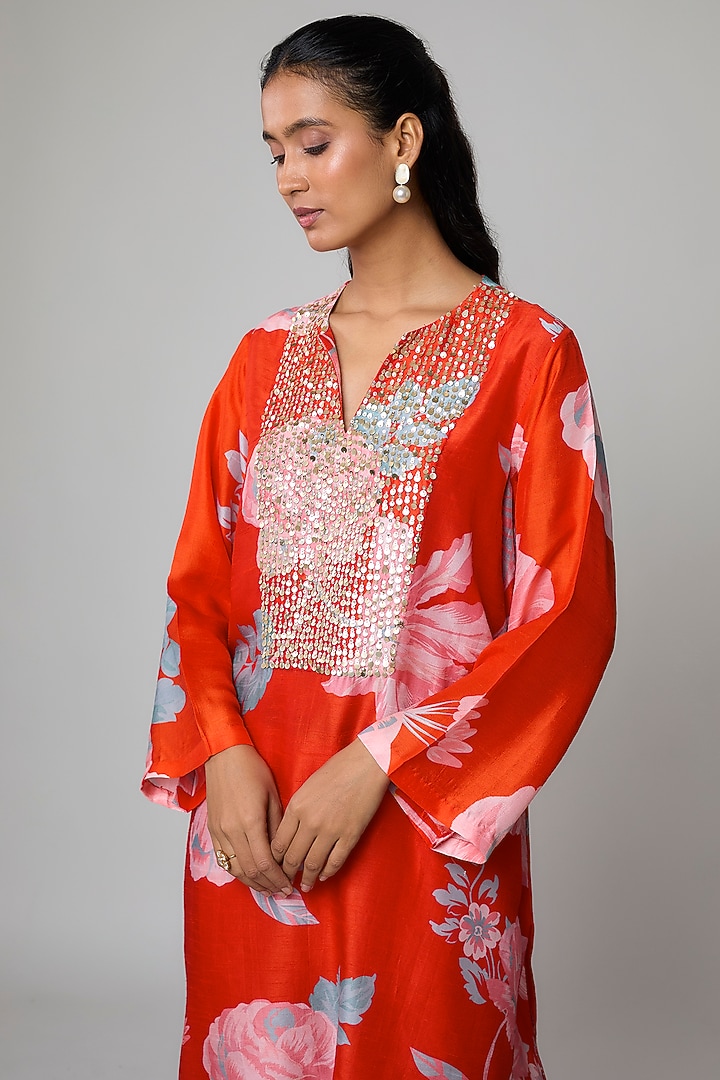 Red Silk Kurta Set by Archana Shah at Pernia's Pop Up Shop