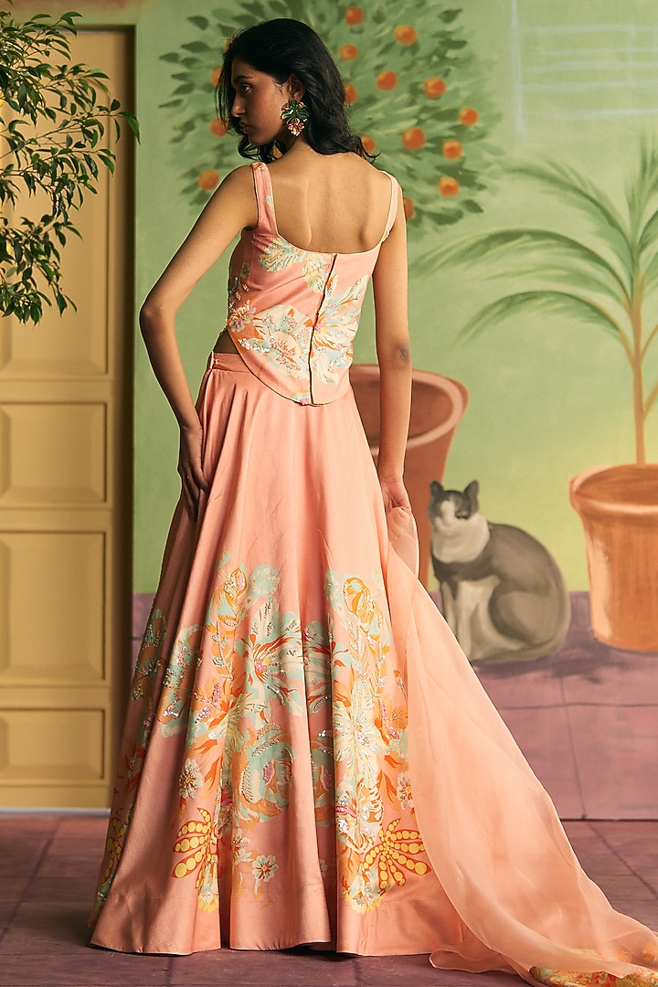Apricot Silk Wedding Lehenga Set by Archana Shah at Pernia's Pop Up Shop