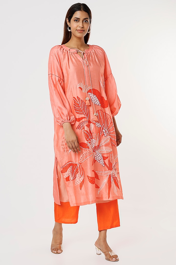 Peach Bemberg Silk Printed Tunic Set by Archana Shah