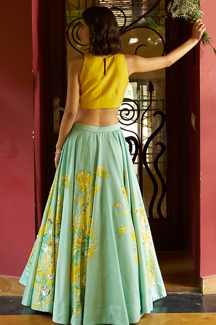 Green Bemberg Silk Printed Wedding Lehenga Set by Archana Shah at Pernia's Pop Up Shop
