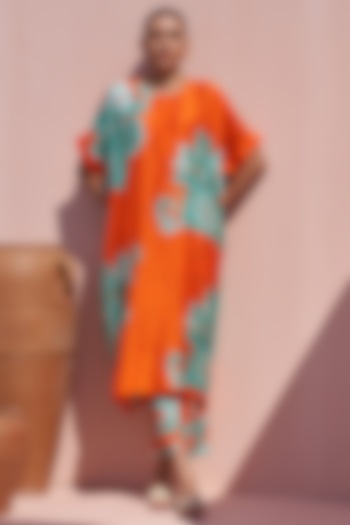 Orange Bemberg Silk Embroidered & Floral Printed Tunic Set by Archana Shah at Pernia's Pop Up Shop