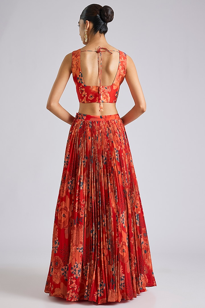 Red Bemberg Crepe Digital Printed Wedding Lehenga Set by Archana Shah at Pernia's Pop Up Shop