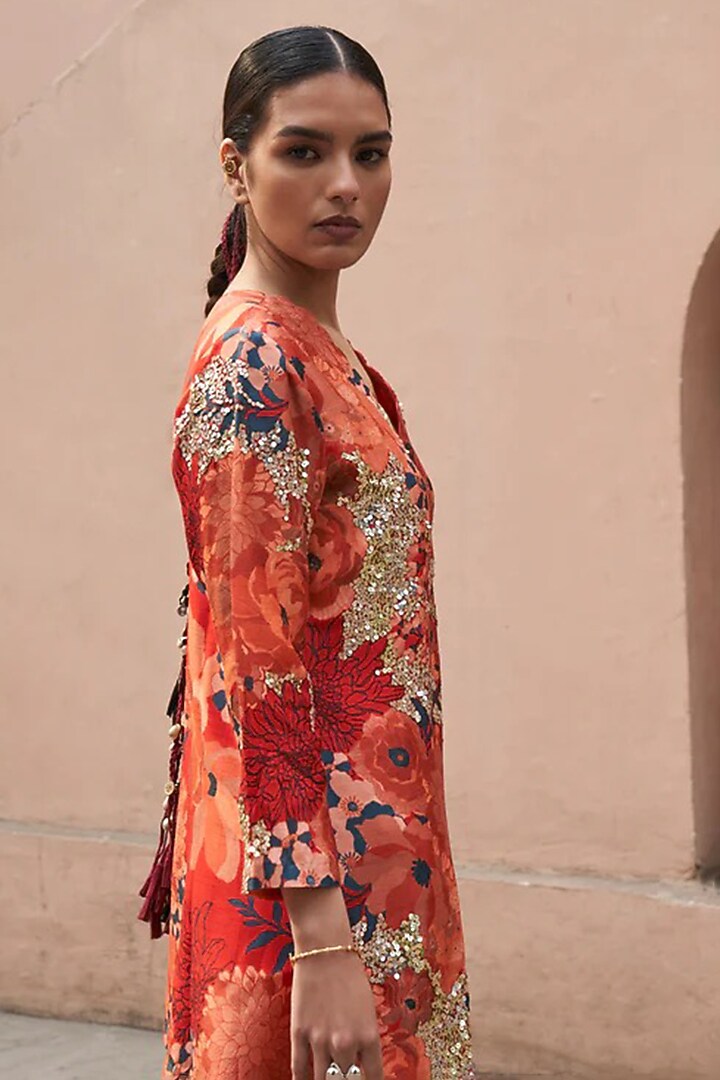 Red Bemberg Silk Digital Printed & Hand Embroidered Kurta Set by Archana Shah at Pernia's Pop Up Shop