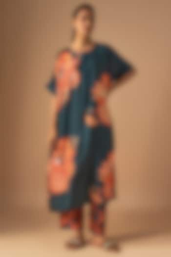 Navy Bemberg Silk Printed & Hand Embroidered Tunic Set by Archana Shah at Pernia's Pop Up Shop