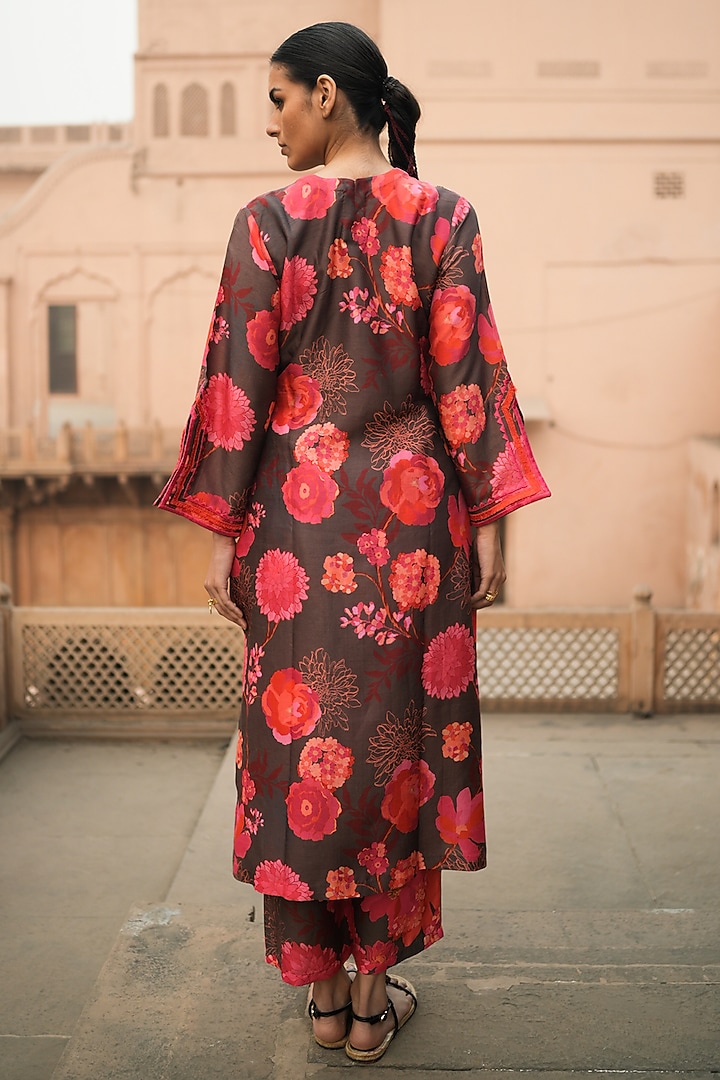 Brown Bemberg Silk Hand Embroidered & Printed Kurta Set by Archana Shah at Pernia's Pop Up Shop