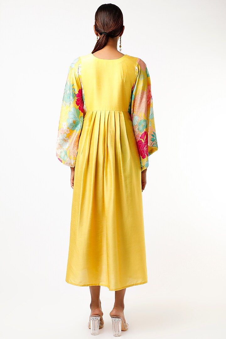 Yellow Printed & Hand Embroidered Tunic by Archana Shah at Pernia's Pop Up Shop