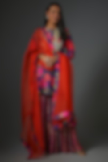 Purple & Pink Bemberg Silk Digital Printed & Hand Embroidered Kurta Set by Archana Shah at Pernia's Pop Up Shop