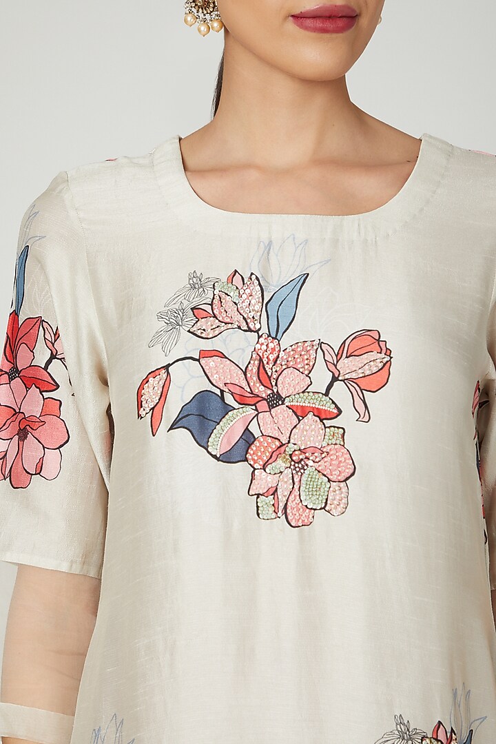 White Printed Tunic With Sequins Embroidery by Archana Shah at Pernia's Pop Up Shop